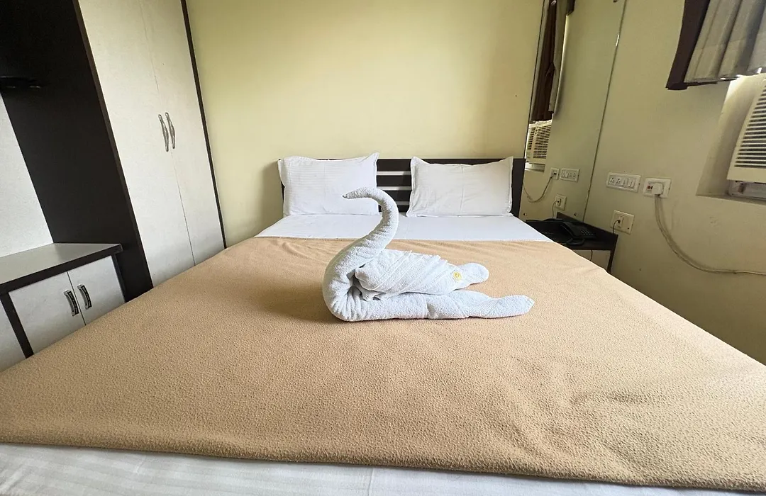Hotel Benson Blue In Cuttack-1