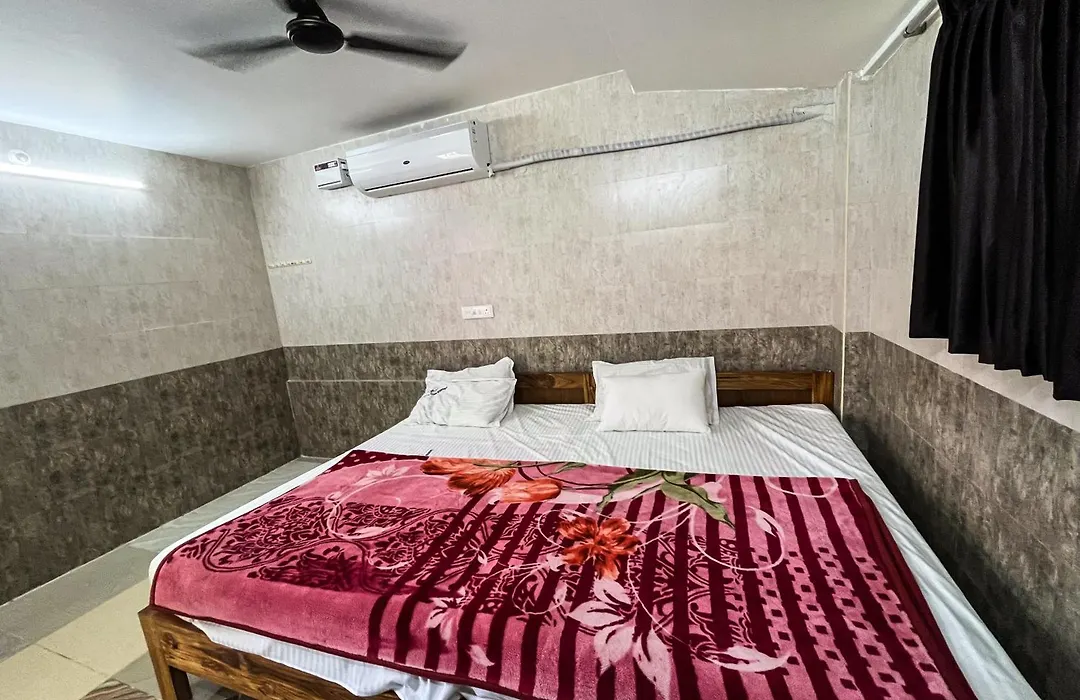 Royal Grand Residency Near Paradise Beach-1