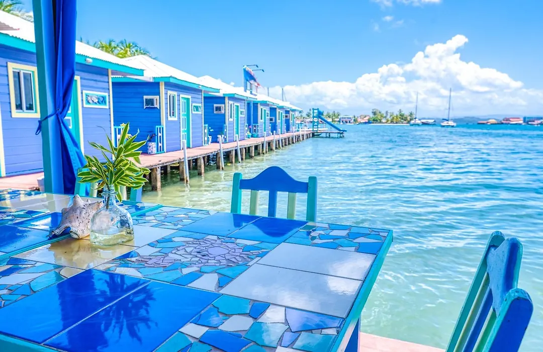 Cosmic Crab Resort-1