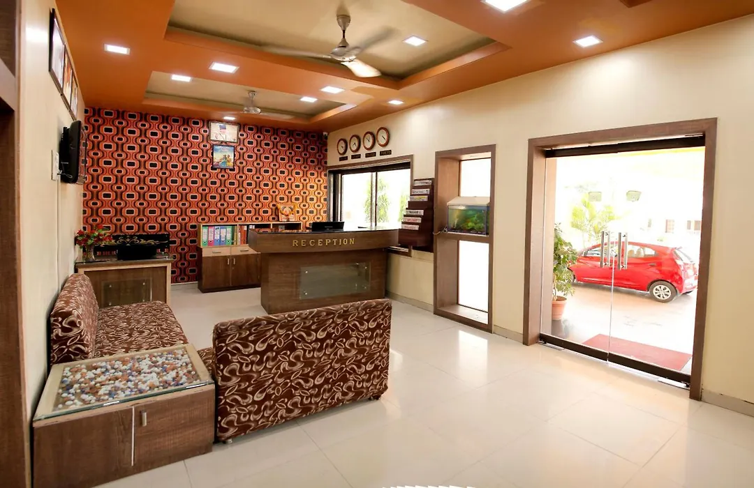 Hotel Regal Plaza-1
