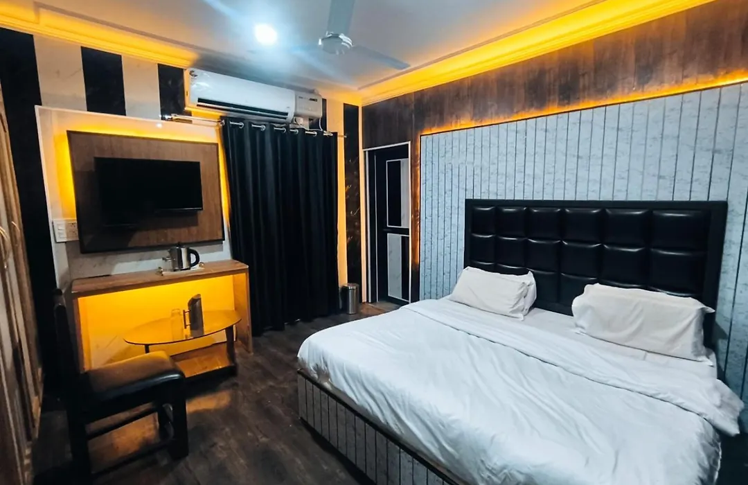 Silver Inn Srinagar-1