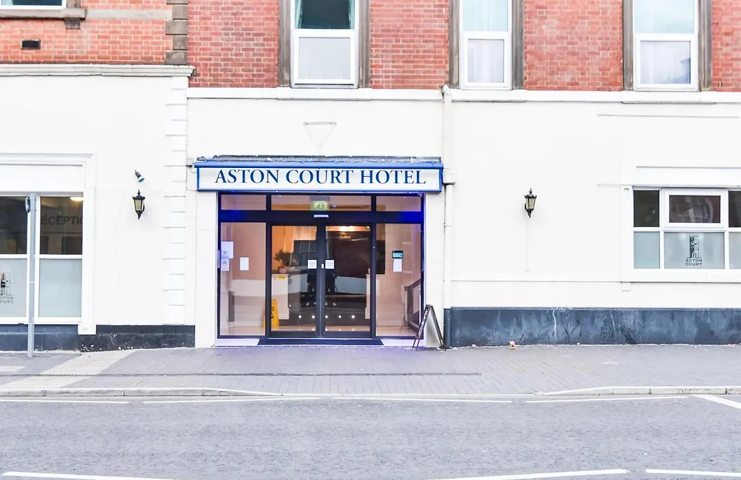 Aston Court Derby City Centre By Belvilla-1
