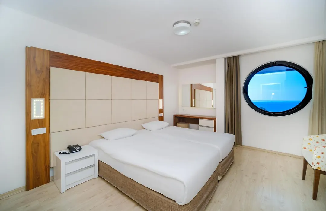 Delfino Apart Hotel-1