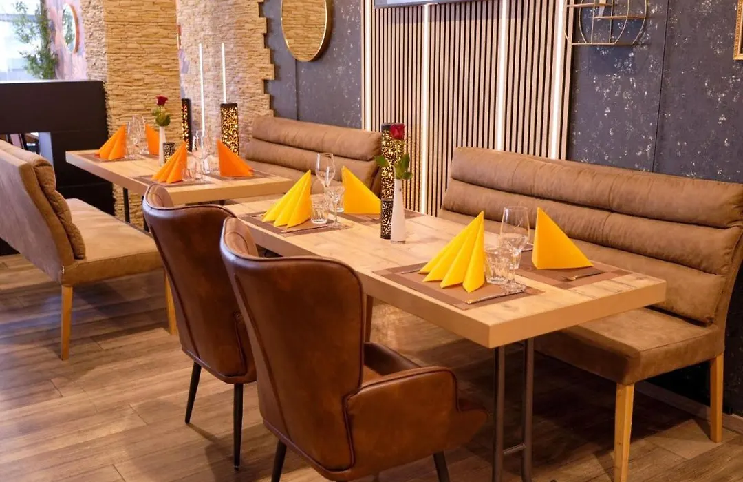 Hotel Amper-1