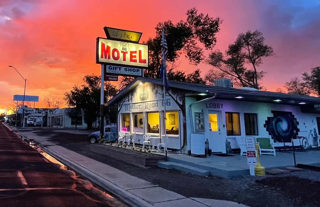 The Aztec Motel & Creative Space-1