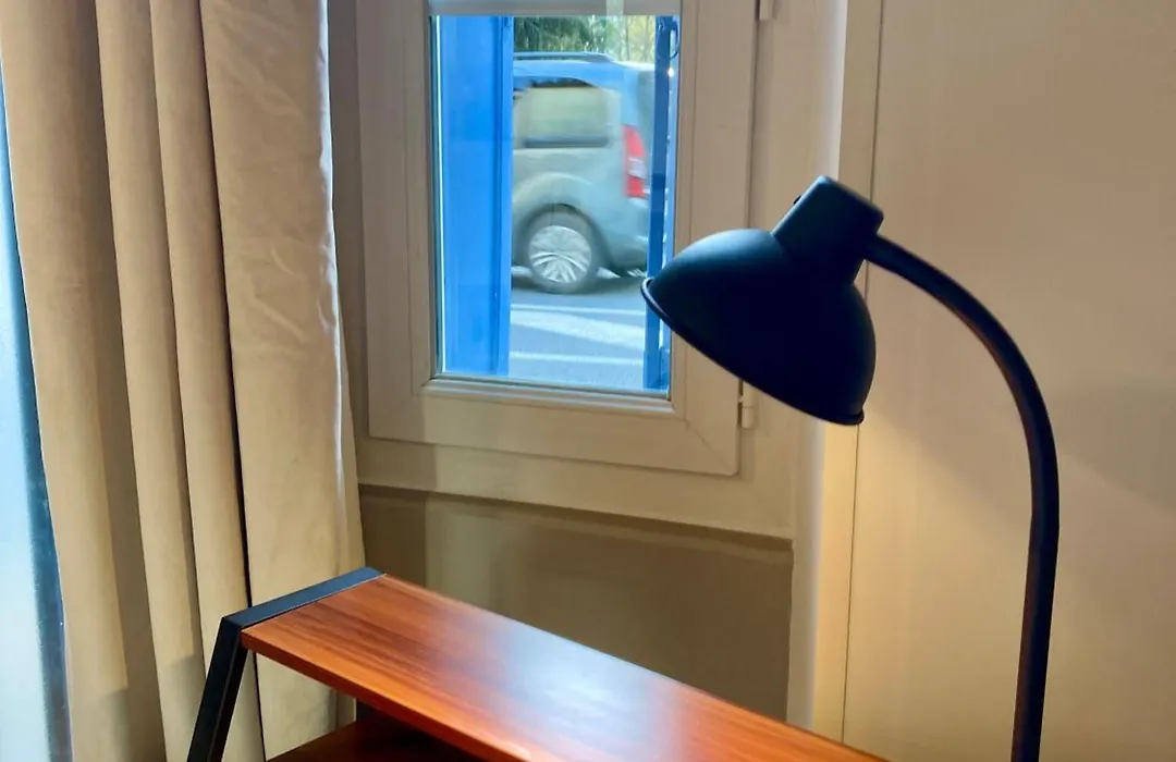 AUX 4 LOGIS Appart-hotel - Studio Le City - Petit déjeuner inclus 1ère nuit-1