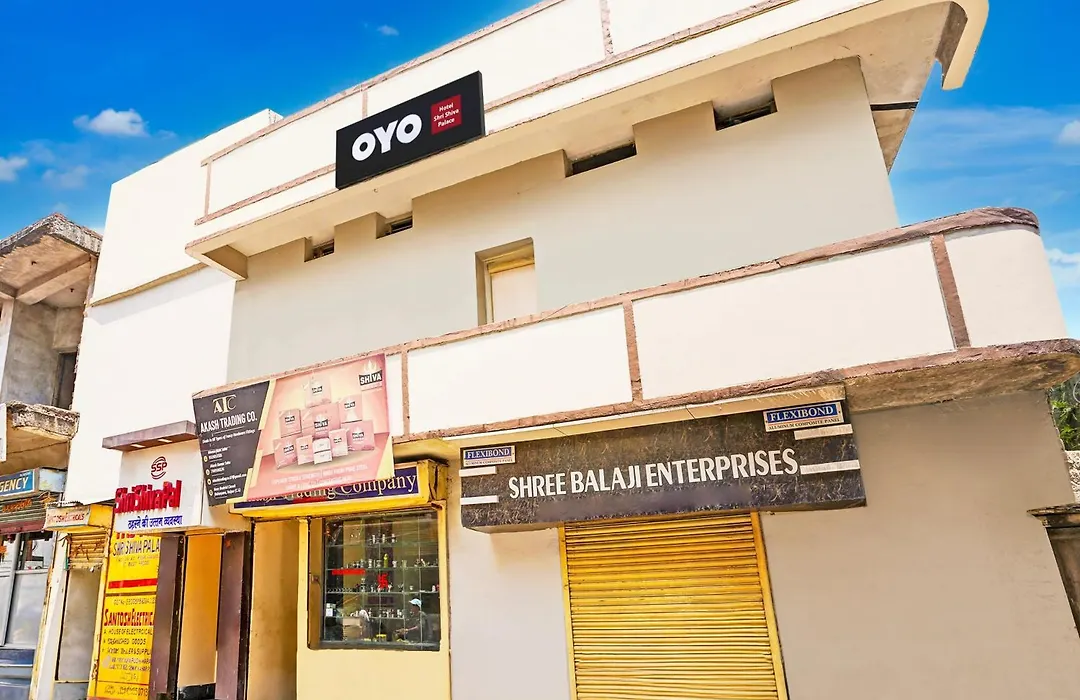 Super Hotel O Shri Shiva Palace-1