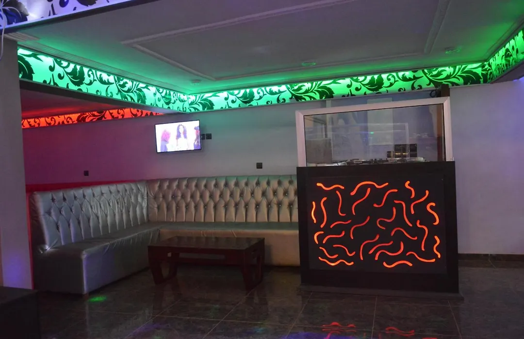 Nikita Hotel-1