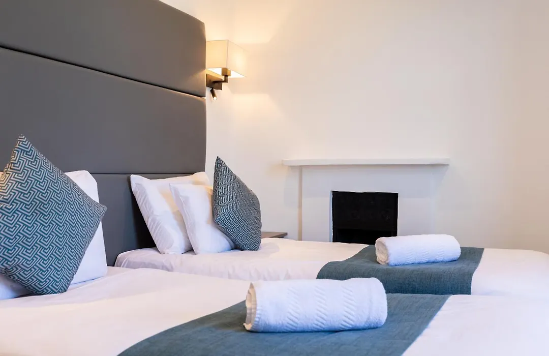 The J Hyde Park Hotel-1