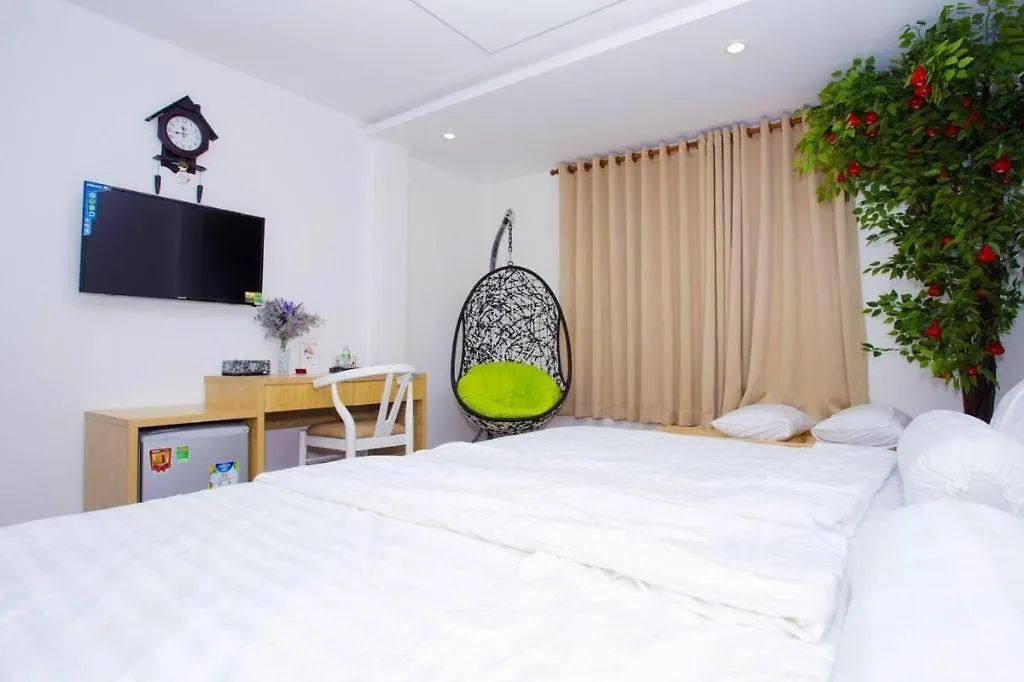 Family Hotel-1