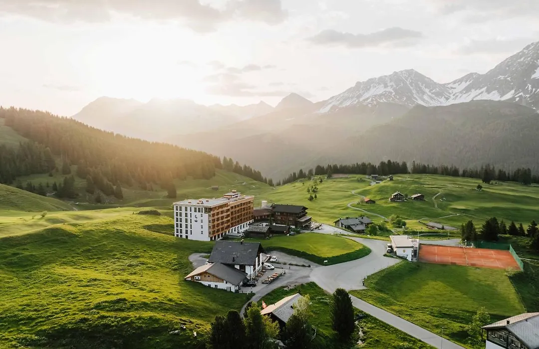 Golf- & Sporthotel Hof Maran-1