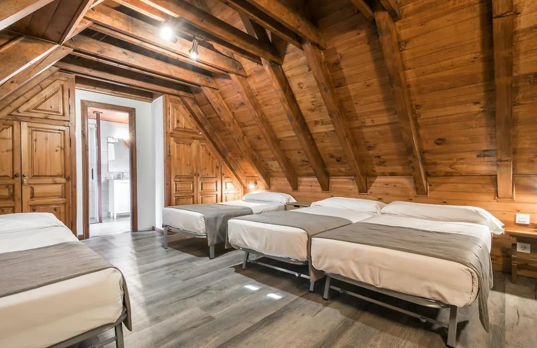 Hotel Snoe Mont Romies-1