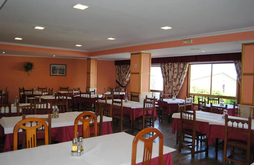 Hotel Riveiro-1