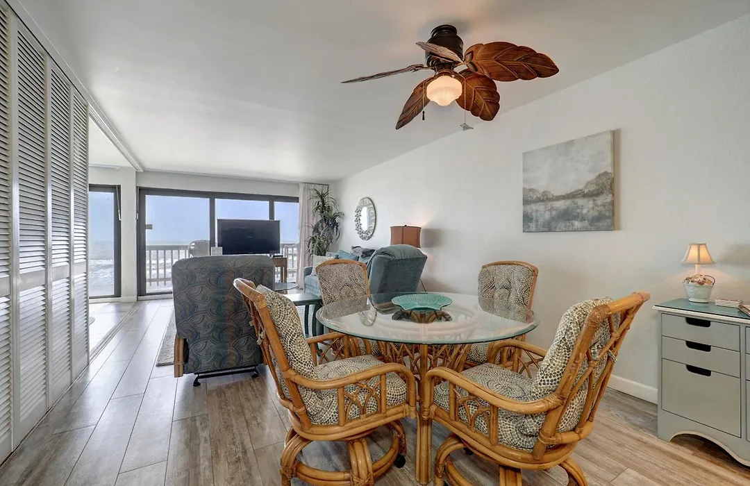 Island House Beachfront Condo Hotel-1