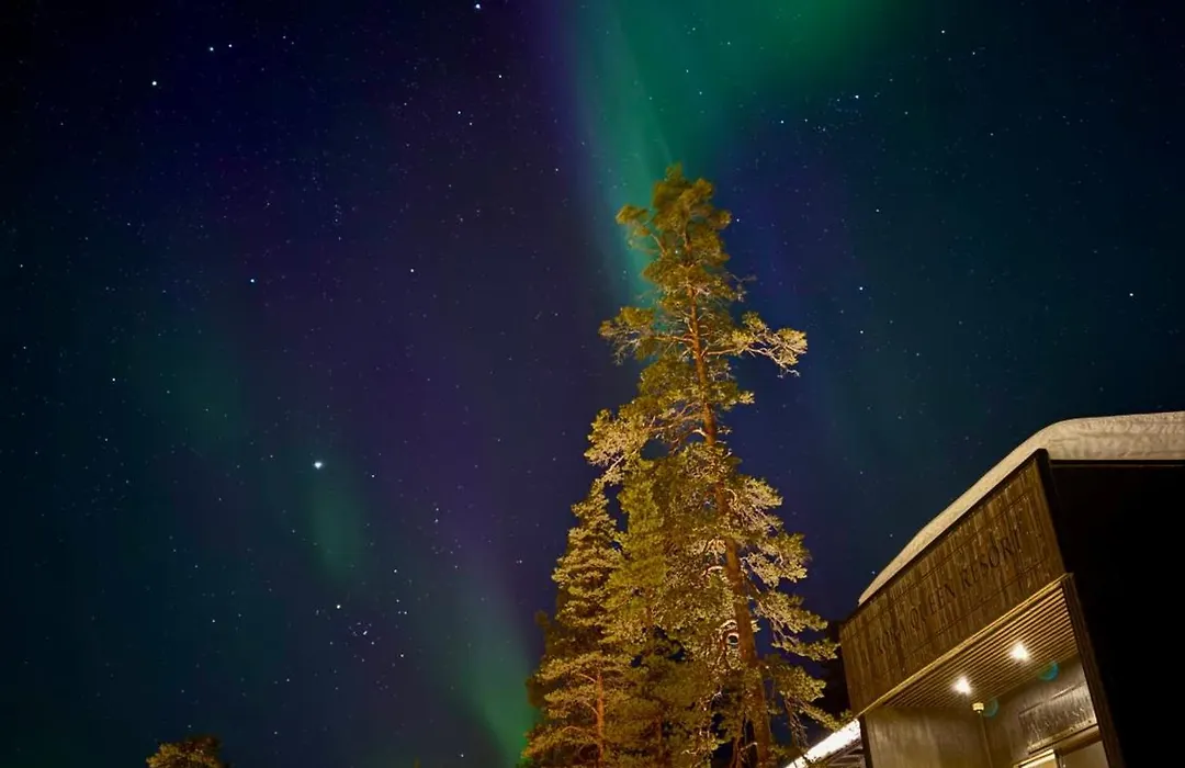 Aurora Queen Resort Igloos-1