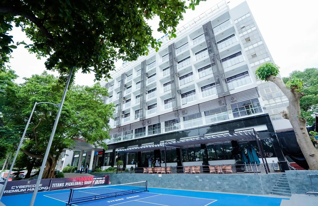 Bạch Đằng Hạ Long Hotel-1