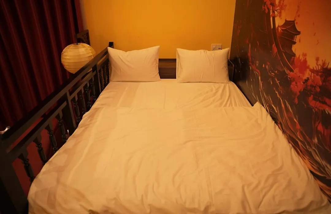 Tuyet Suong Hotel-1