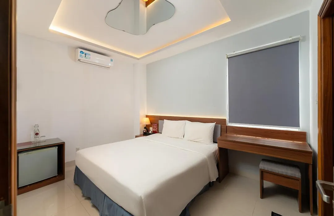 Đào Tiên Hotel - Phạm Ngọc Thạch-1