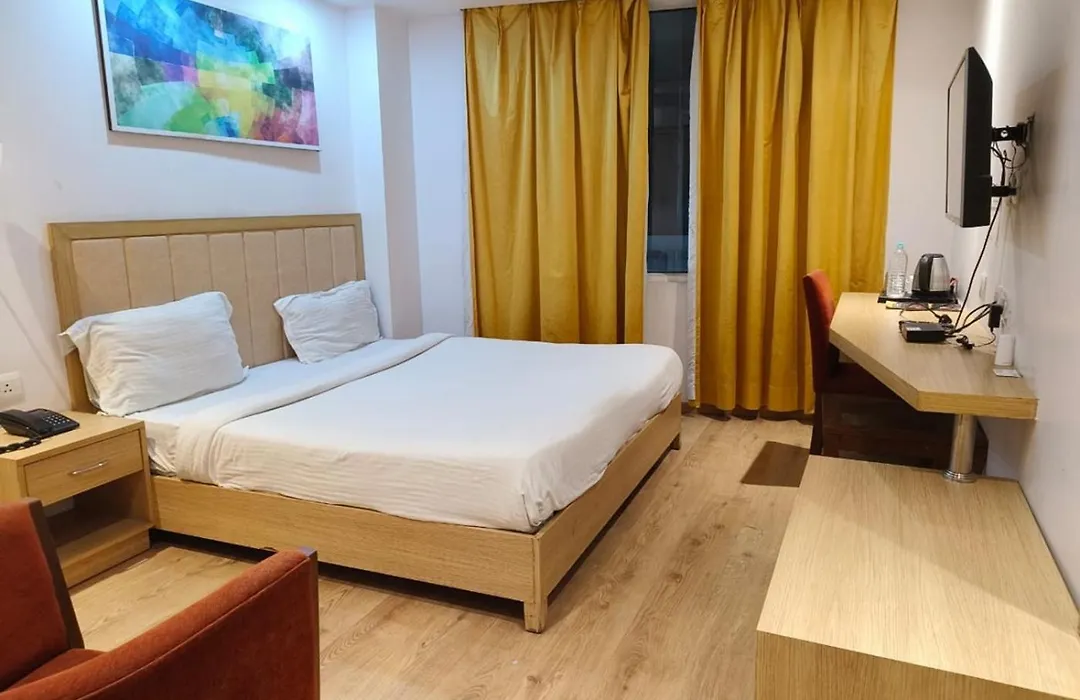 Hotel Surya-1
