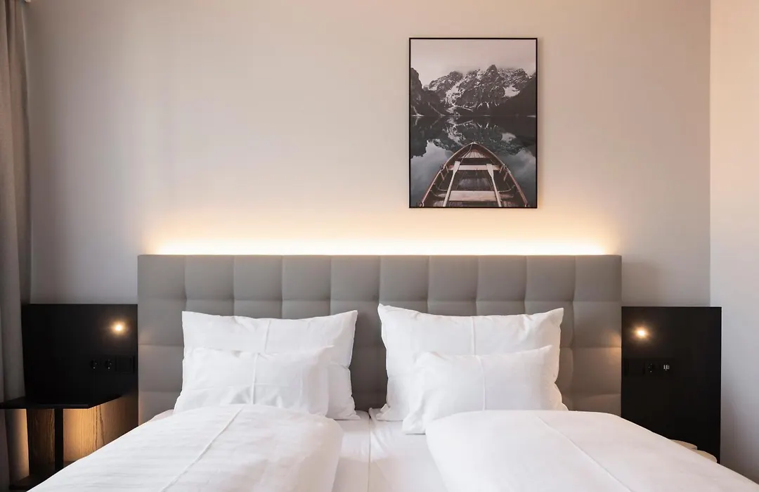 Stadthotel Goldenes Schiff-1
