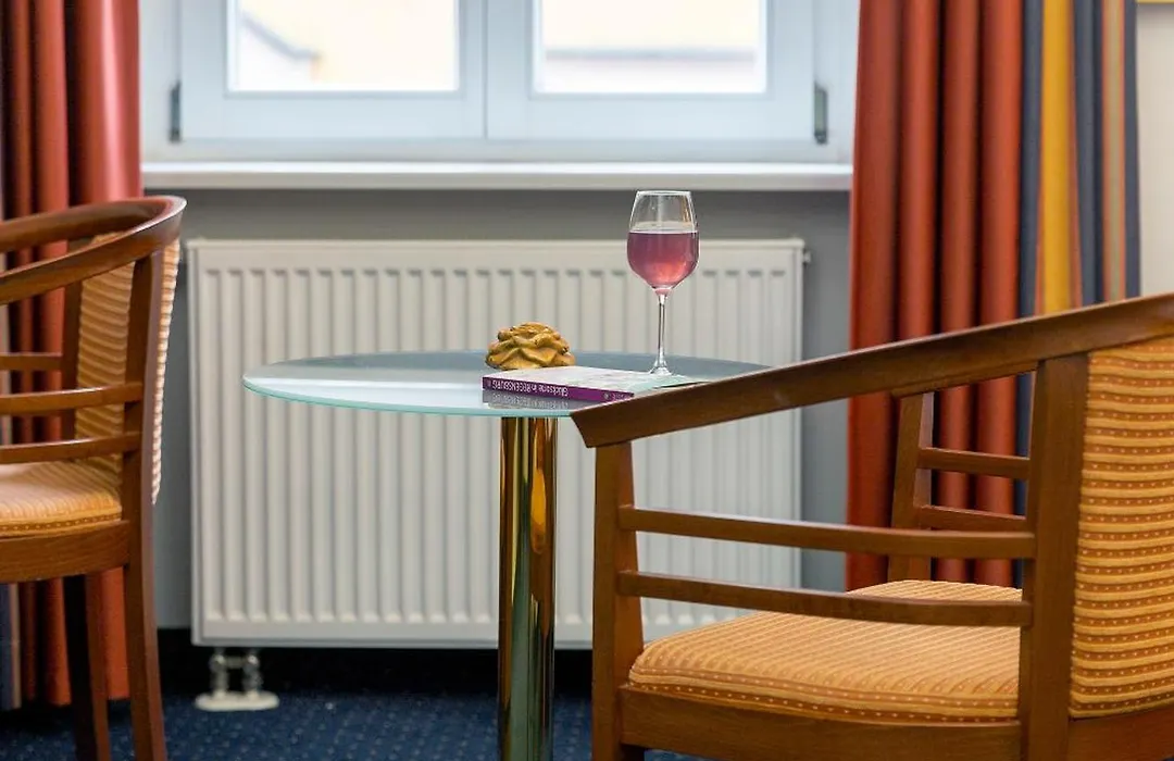 Altstadthotel Der Patrizier-1