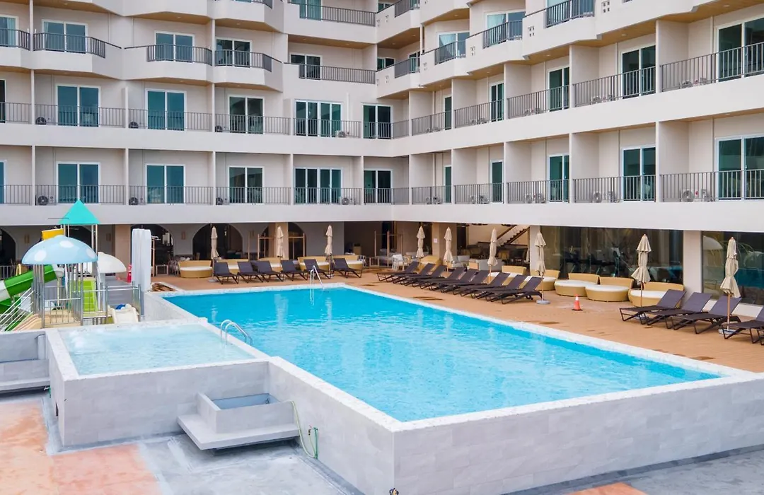Jomtien Thani Hotel-1