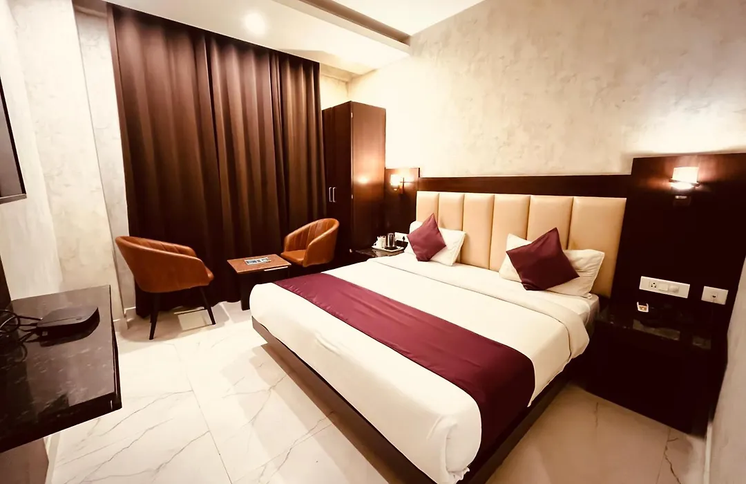 Hotel The Onix-1