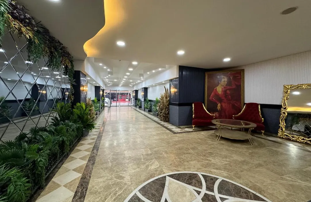 Trio Palace-1