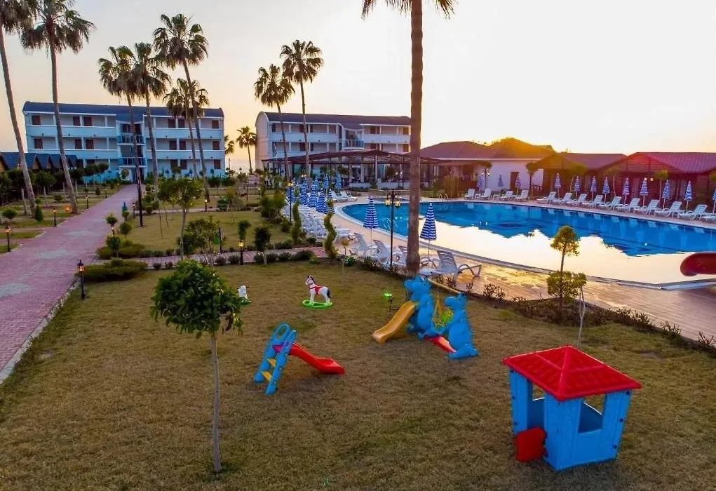Hitit Marina Hotel & Bungalows-1
