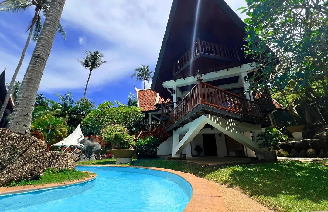 Coco Palace Resort-1