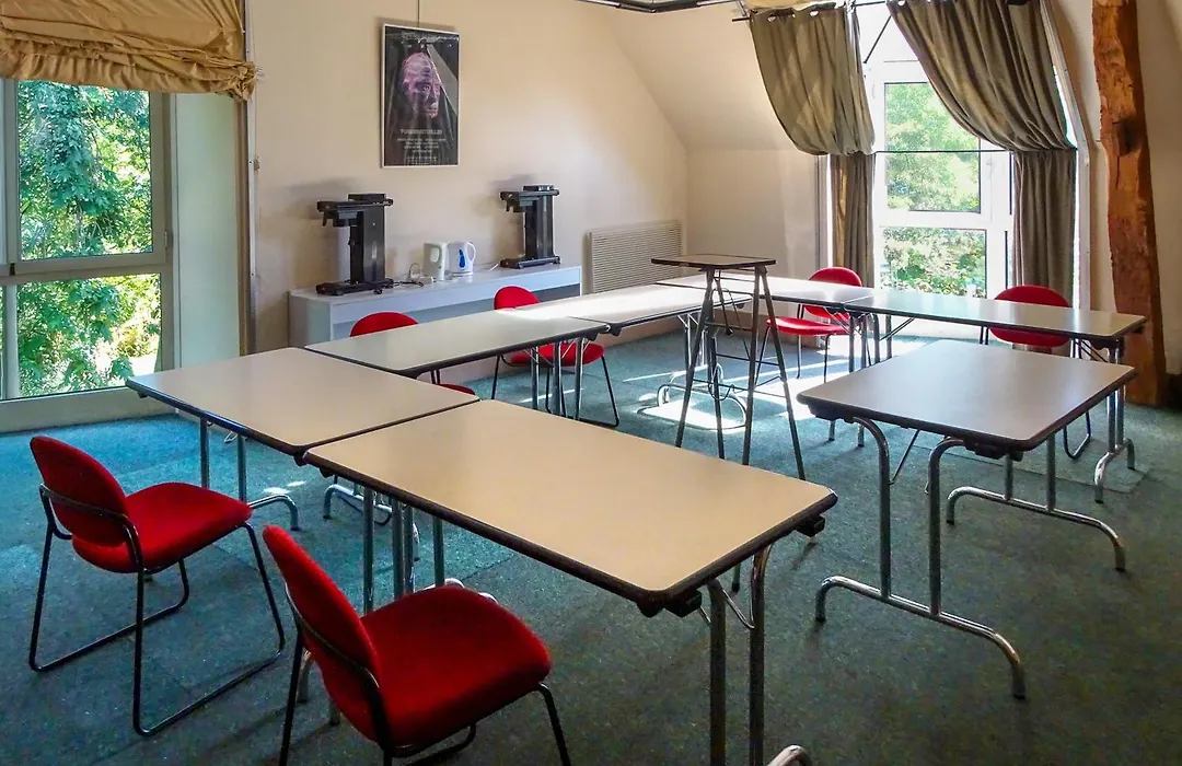 Le Relais Fleuri, Hotel Et Restaurant Logis - Avallon-1