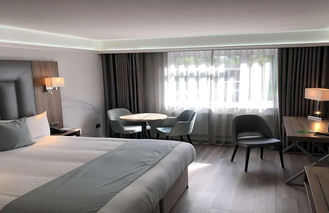 Best Western Premier Heronston Hotel & Spa-1