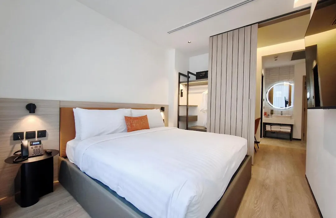 Citichic Sukhumvit 13 By Compass Hospitality - Newly Renovated-1