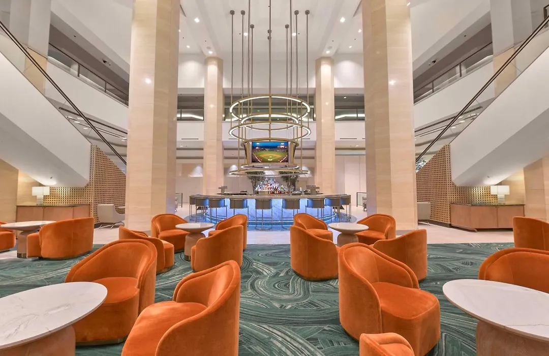 Hilton Anaheim-1