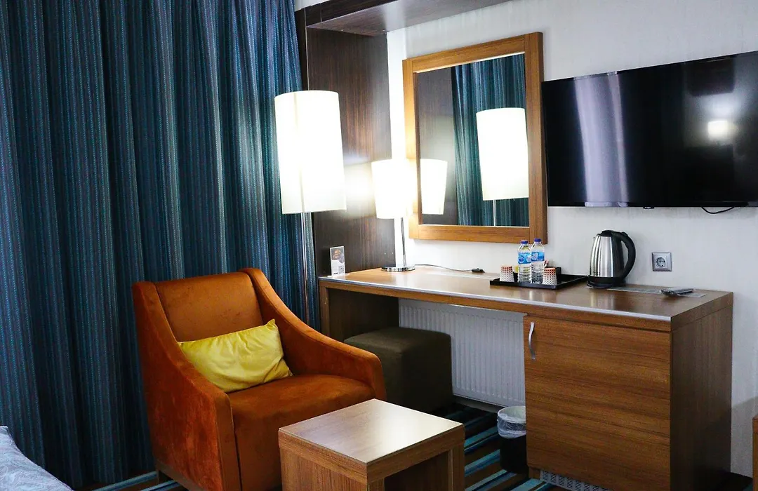 Notte Hotel-1