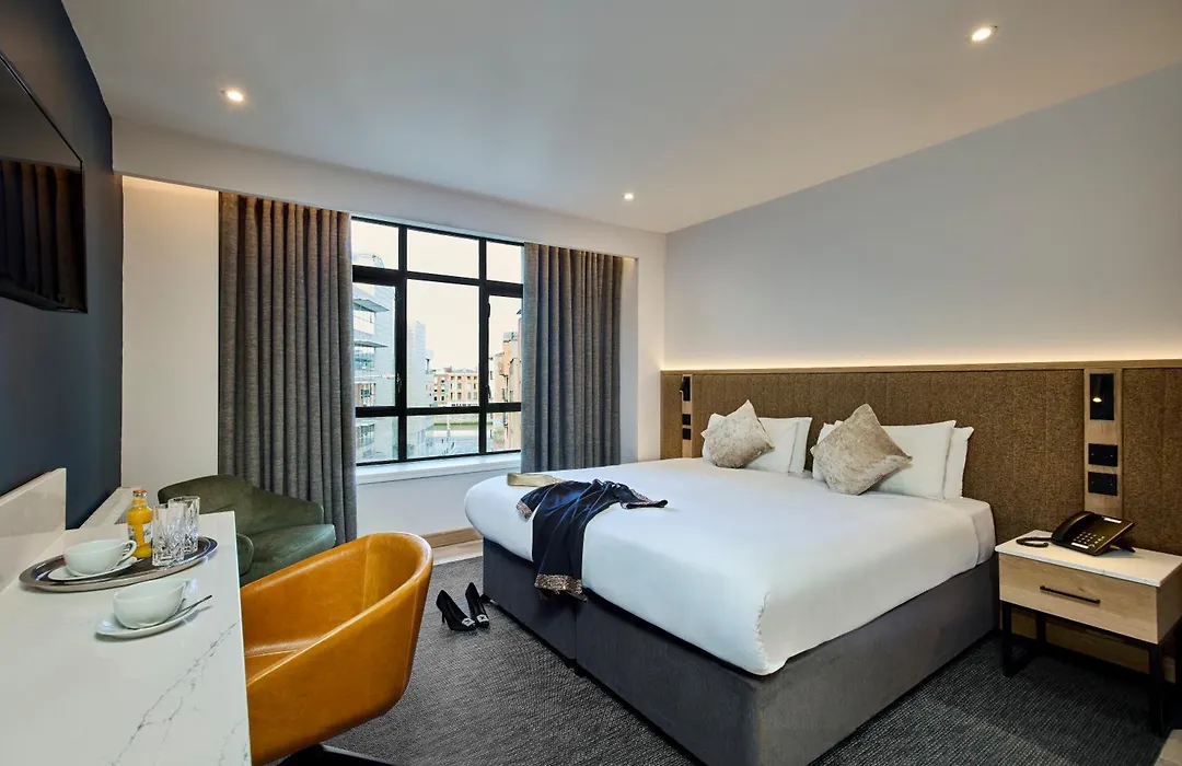 Handel'S Hotel-1