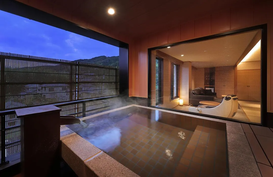 Marukyu Ryokan-1