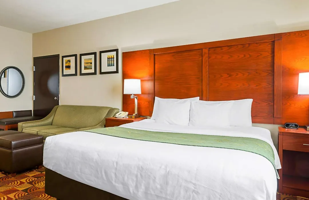 Comfort Suites Lake Charles-1