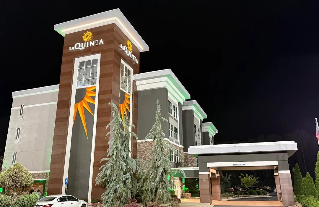 La Quinta By Wyndham Forsyth-1