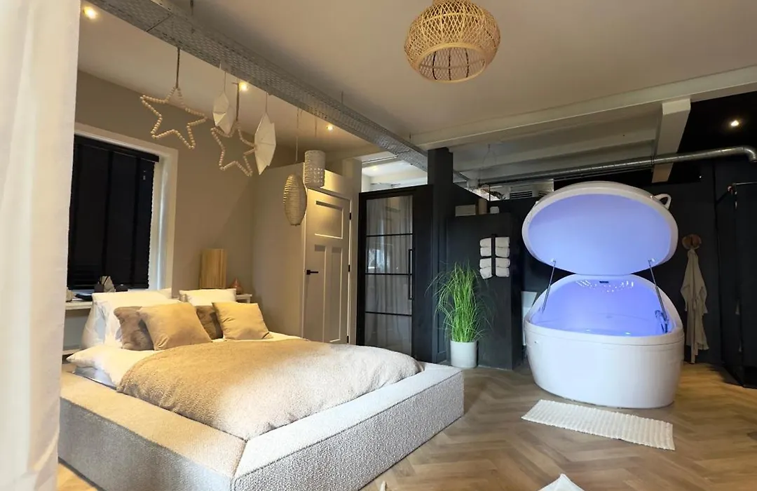 Sparkle Prive Wellness B&B-1