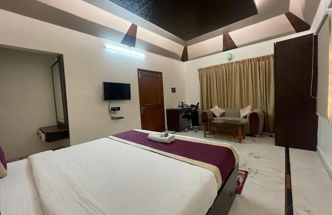 Hotel Ayaansh International-1