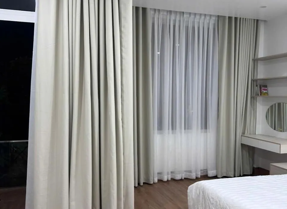 Tom And Jerry Hotel-1