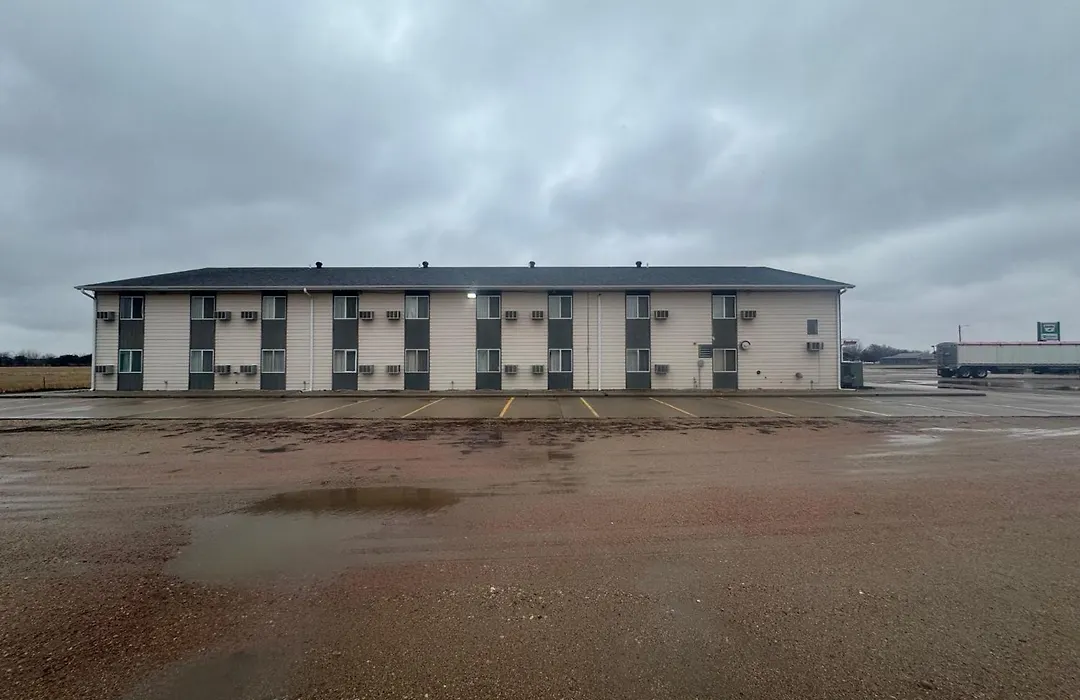 Smart Choice Inn-1