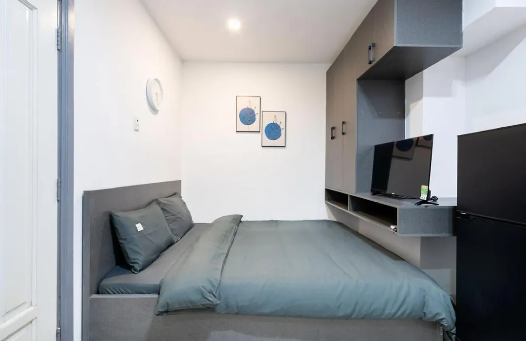 Home Away Dang Thi Nhu-1