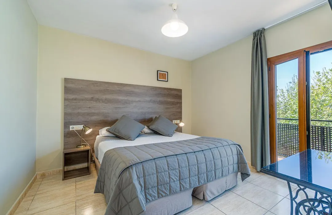 Hotel Montmar-1