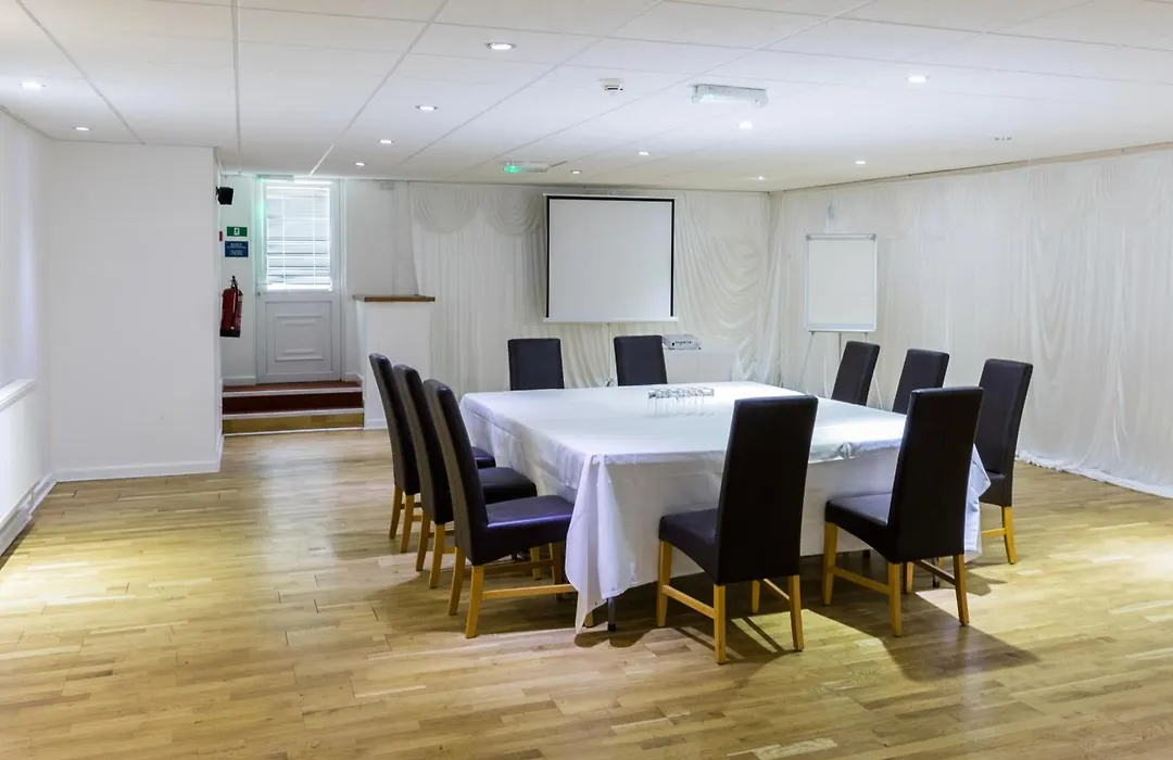 Pentire Newquay Cornwall Hotel-1