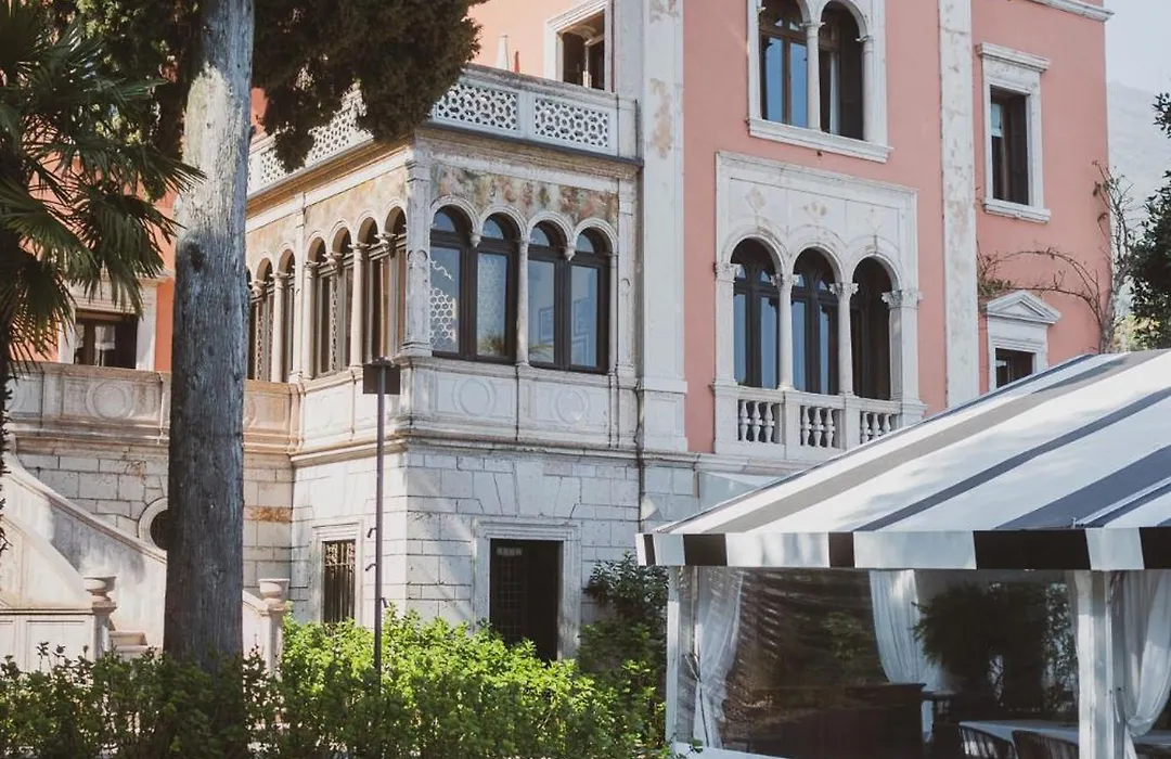 Hotel Villa Fiordaliso-1