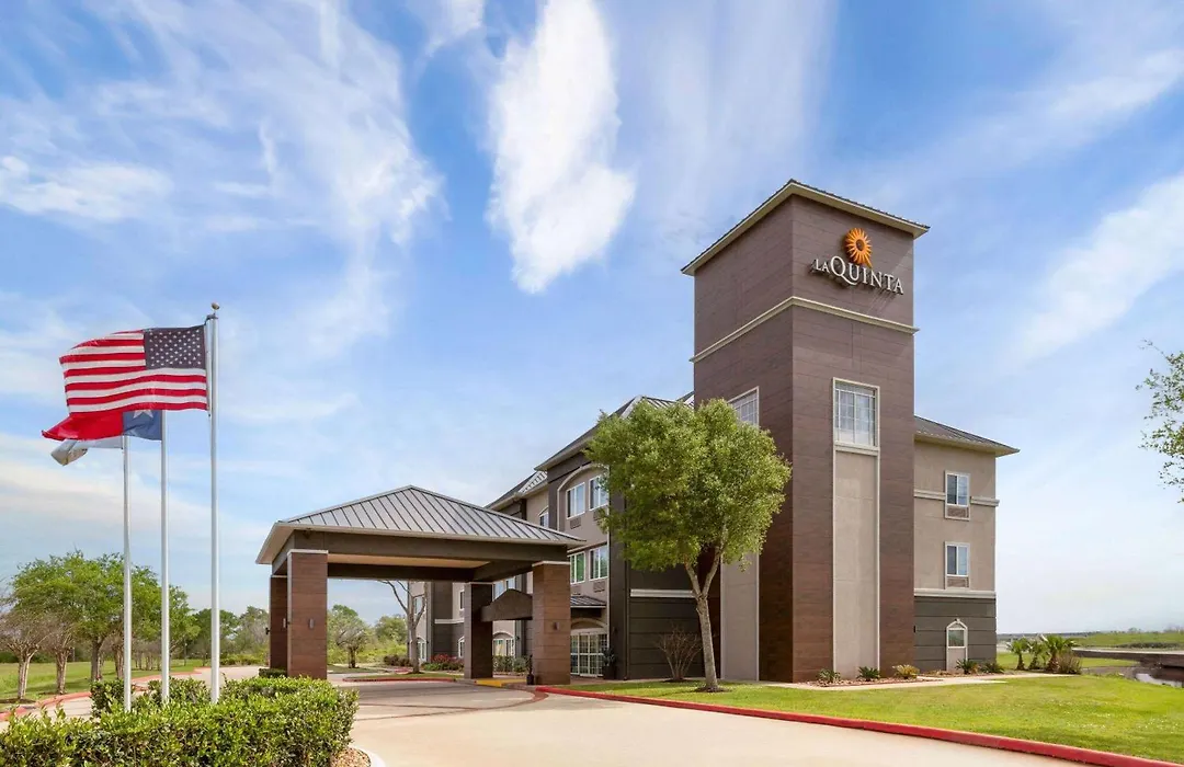 La Quinta By Wyndham Angleton-1