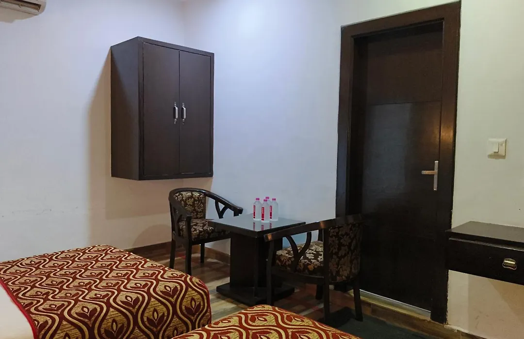 Hotel Samovar By Goyal Hoteleirs-1