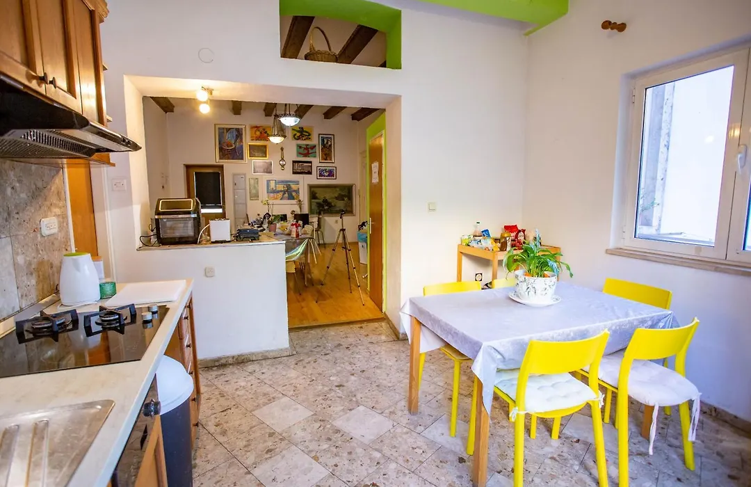 Anchi Guesthouse-1